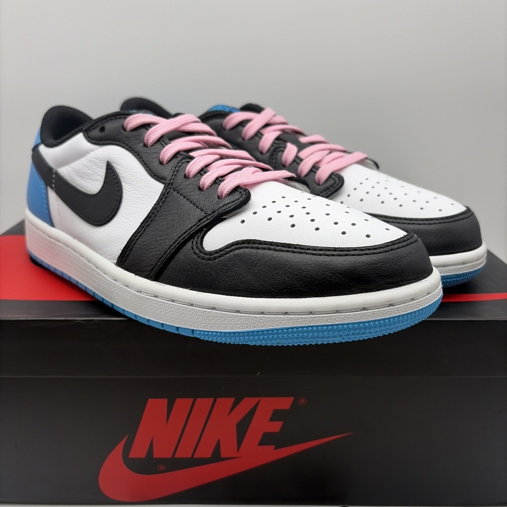Size 9- Air Jordan 1 Retro Low OG White, Powder Blue (CZ0790-104) - Picture 2 of 11